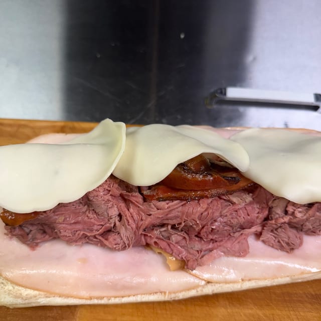 Runner Special Sub.