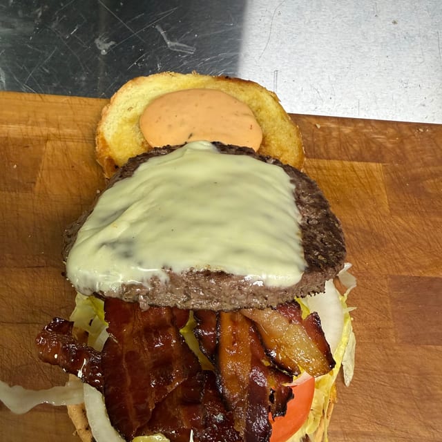 Runner Burger.